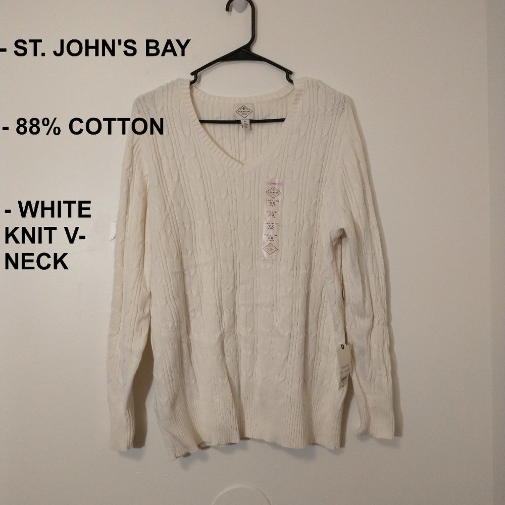 St John's Bay Ivory V-Neck Classic Cable Sweater NWT. Size 2X.